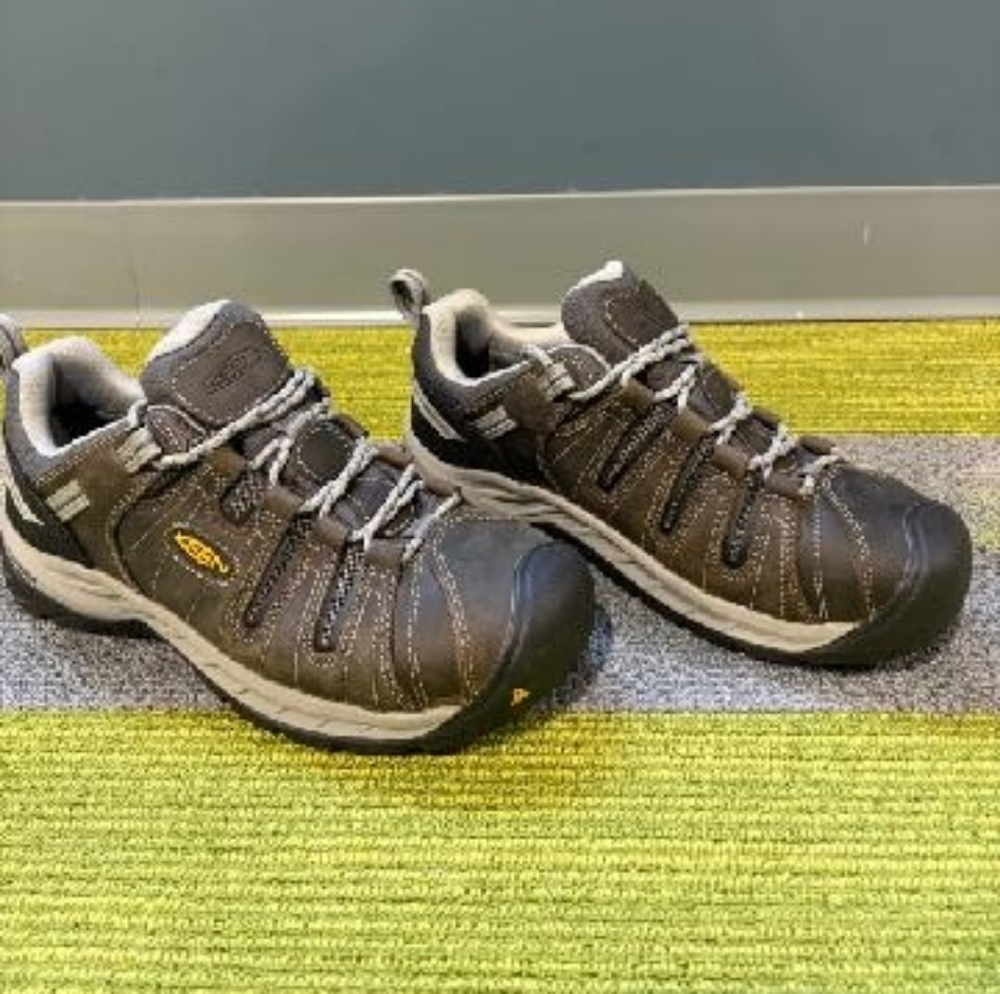🏕 Keen Dark Brown Utility Play/Work Shoes